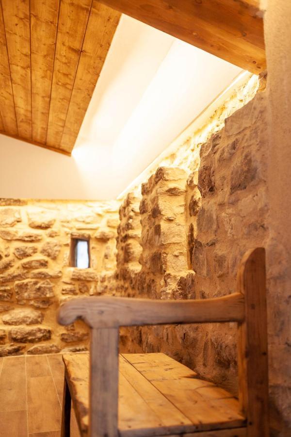 Casa Sanui. Turistics Rurals Estorm