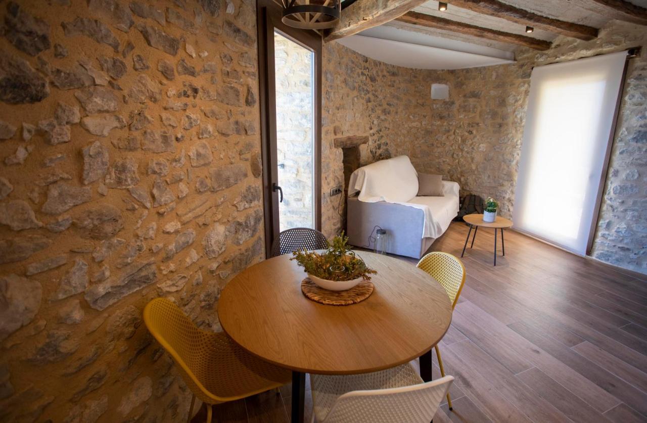 Casa Sanui. Turistics Rurals * Estorm