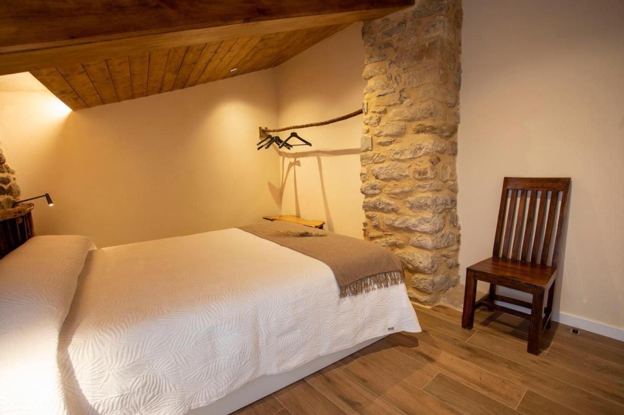 Casa Sanui. Turistics Rurals * Estorm
